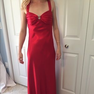 Lovely statement red silky evening dress!